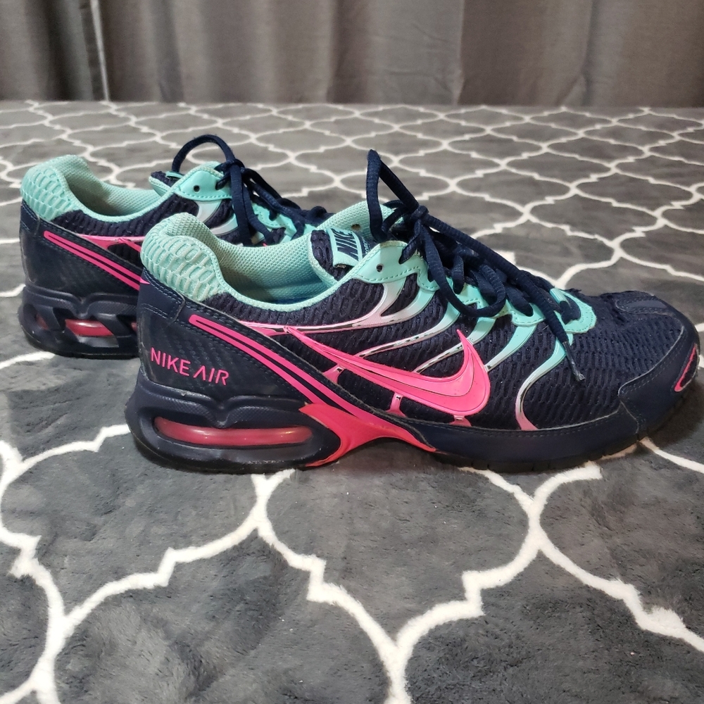 Nike Torch 4 Womens size 11.